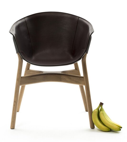 POCKET CHAIR / BROWN by DING3000 for hem